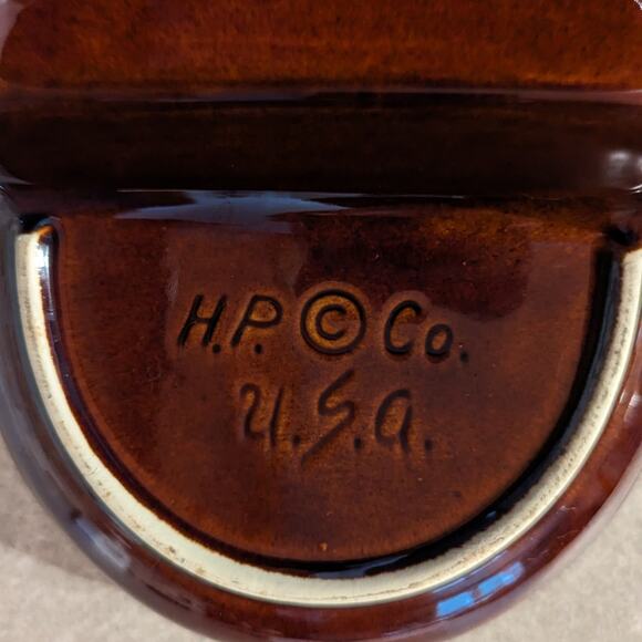 Brown Drip Hull Sectioned Serving Bowl - Picture 2 of 4